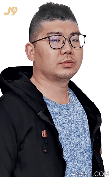 童 梁